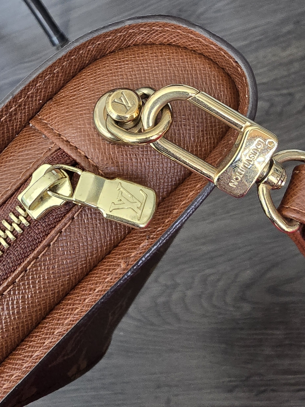 Louis Vuitton Brown and Gold Monogram Wristlet Pouch - Picture 5 of 14